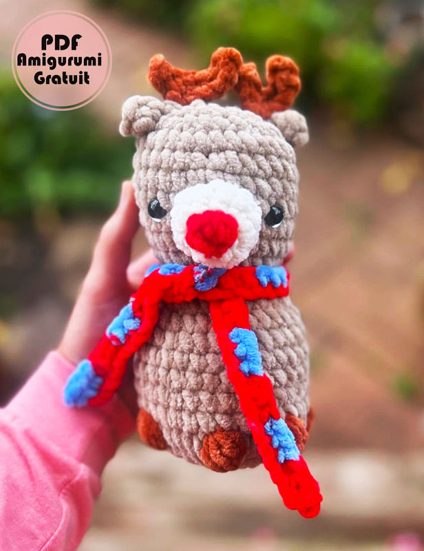 Amigurumi Cerf avec Écharpe PDF Modèle Gratuit (3)