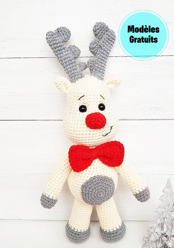 Cerf de Noël au Crochet Amigurumi Modèle Gratuit (2)