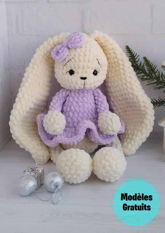 Lapin en Robe Amigurumi Modèle Gratuit au Crochet (3)