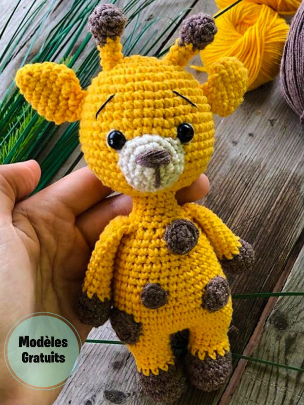 Petite Girafe Mikey PDF Amigurumi Patron Gratuit