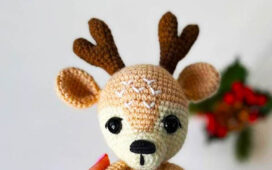Cerf d'hiver Amigurumi PDF Modèle Gratuit Au Crochet (2)