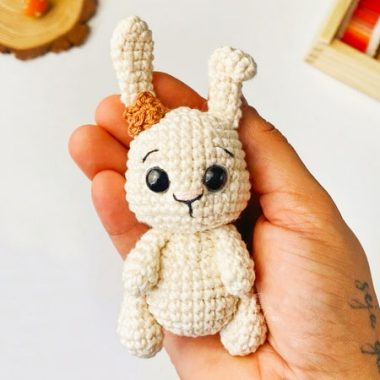 Alva le Lapin Amigurumi Patron Gratuit Étape par étape (1)