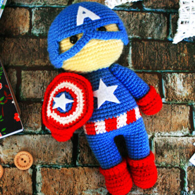 Capitaine Amérique Amigurumi PDF Modèle Gratuit (2)