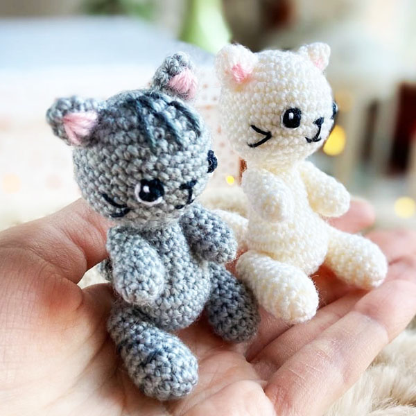 Chat Au Crochet Patron Amigurumi PDF Modèle Gratuit en Français