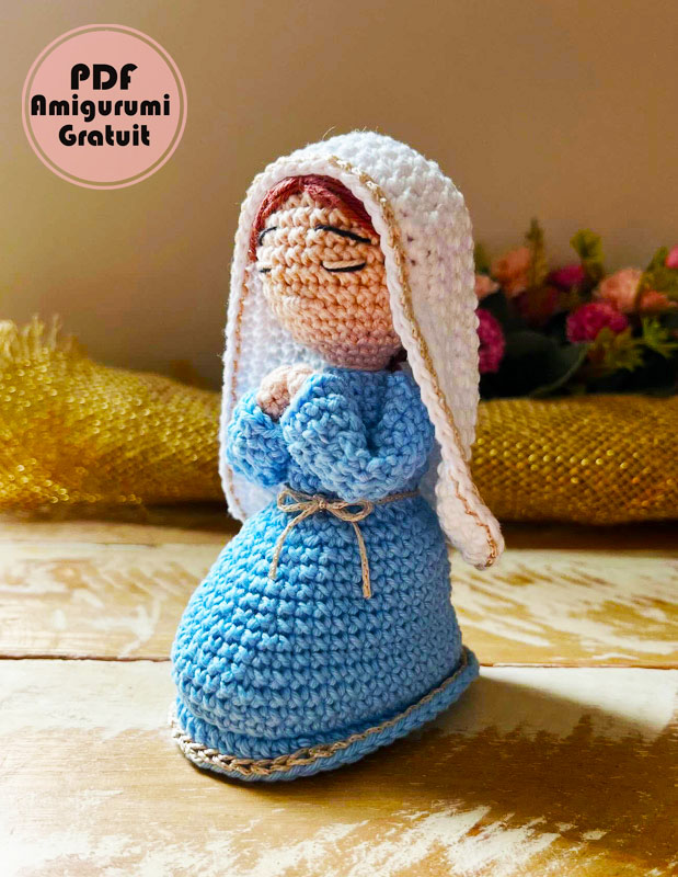 Petit Saint Poupée Amigurumi PDF Modèle Gratuit (1)