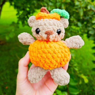 Ours citrouille pour Halloween Amigurumi Modèle Gratuit (1)