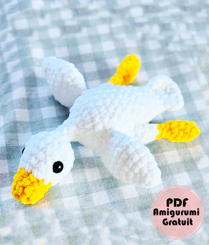 Oie en Peluche Pendy Amigurumi PDF Patron Gratuit (2)