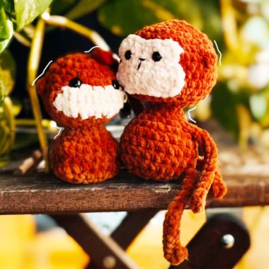 Bébé et Maman Singe au Crochet Modèle Gratuit (1)