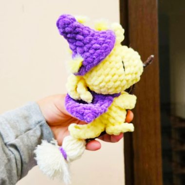 Halloween Sorcière Amigurumi PDF Patron Gratuit (2)
