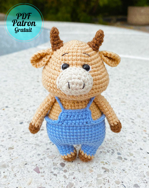 Taureau en salopette Amigurumi Patron PDF Gratuit (2)